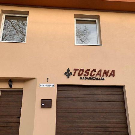 Toscana 4 Debrecen Exterior foto